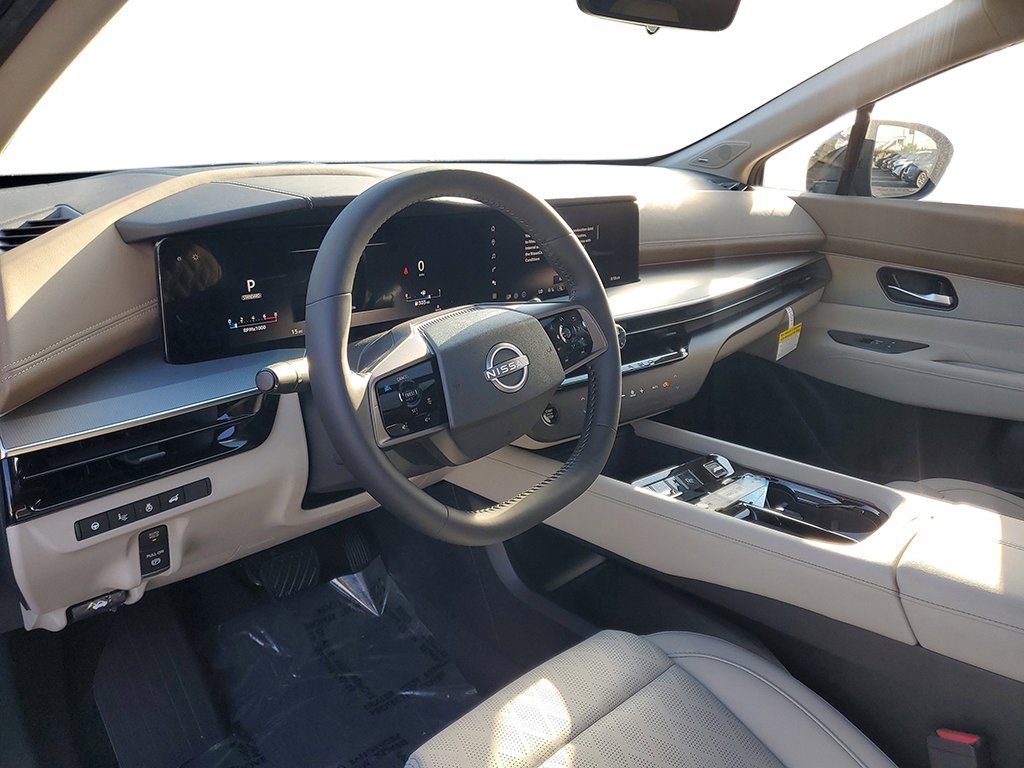 New 2026 Super Black Nissan Platinum image 10