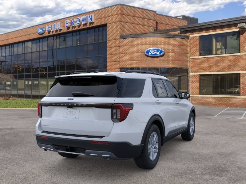 2026 Ford Explorer Active - Photo 8