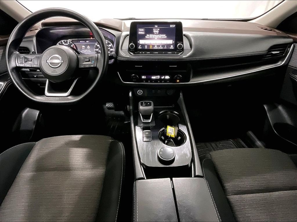 Used 2023 Silver Nissan SV image 21