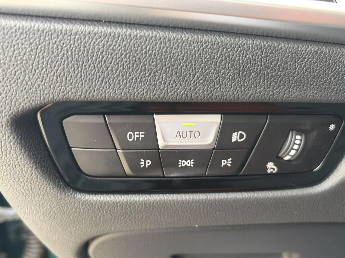 Used 2026 Special Order Color BMW Competition xDrive image 10