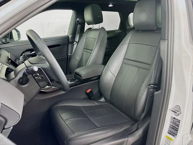 Certified Used 2026  Land Rover S image 22