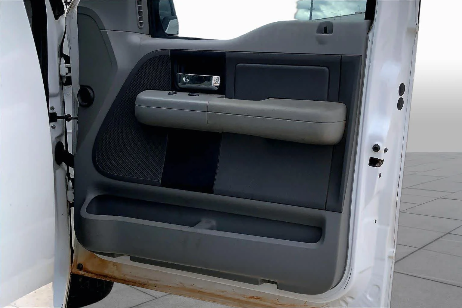 Used 2007 White Sand Tri-Coat Metallic Ford XLT image 21