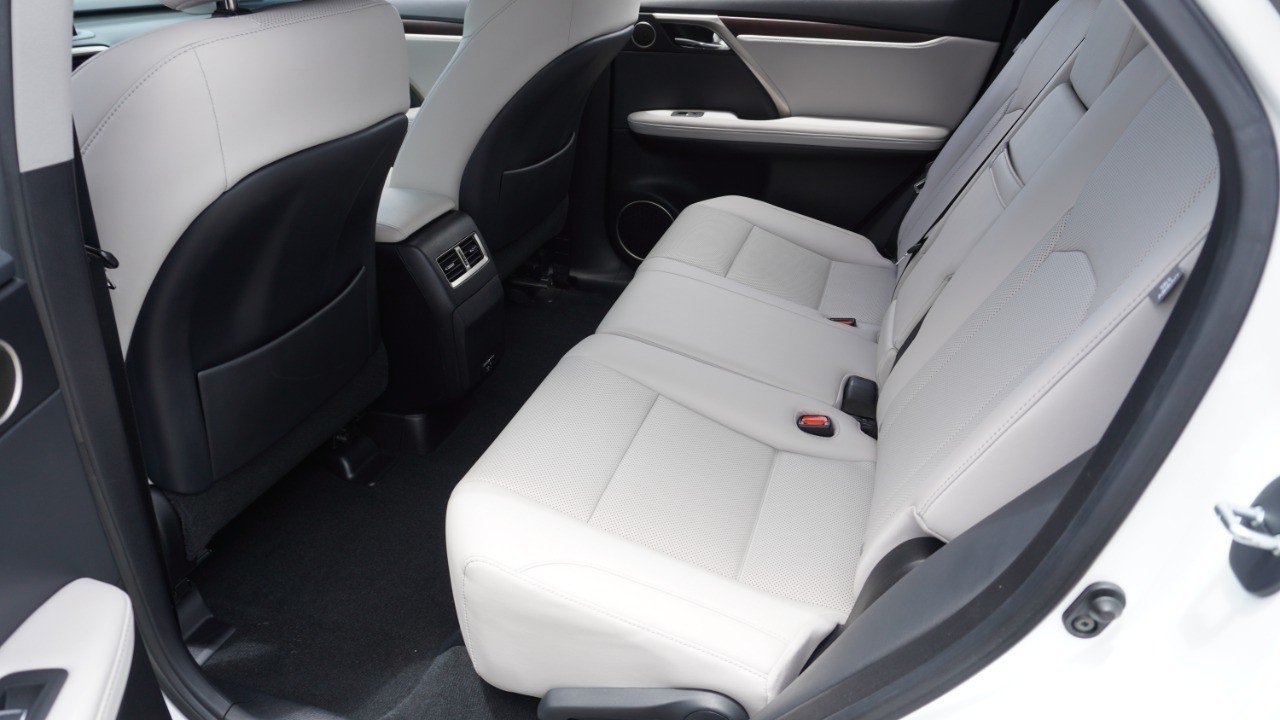 Used 2020 White Lexus RX 350 image 31