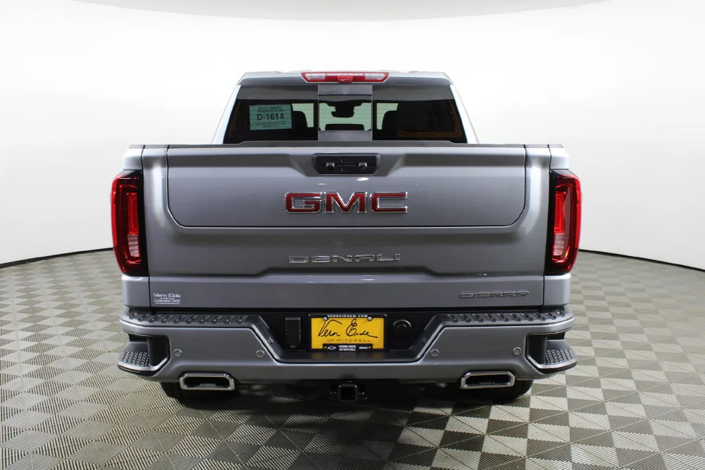 2026 GMC Sierra 1500 Denali - Photo 6