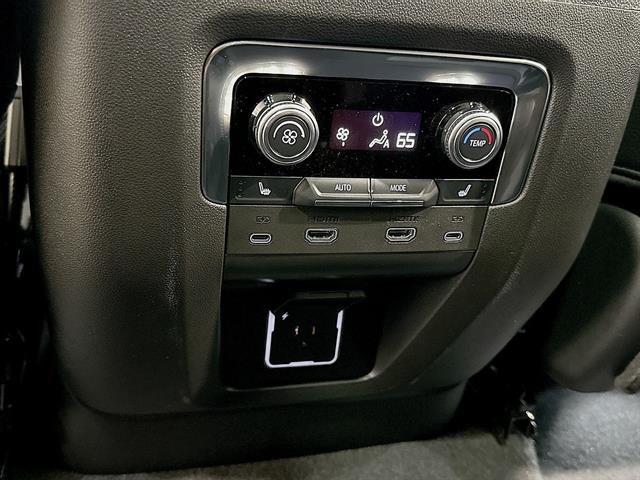 2026 GMC Yukon XL Denali - Photo 22