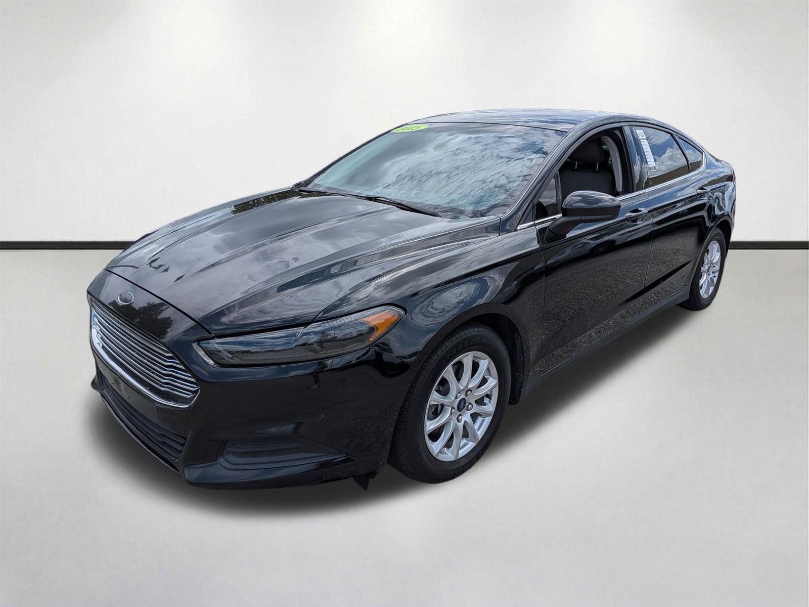2015 Ford Fusion S - Photo 8