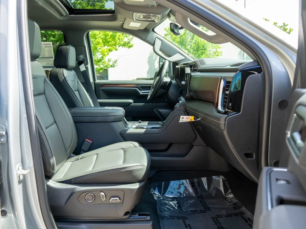 2026 GMC Sierra 2500HD Denali - Photo 10