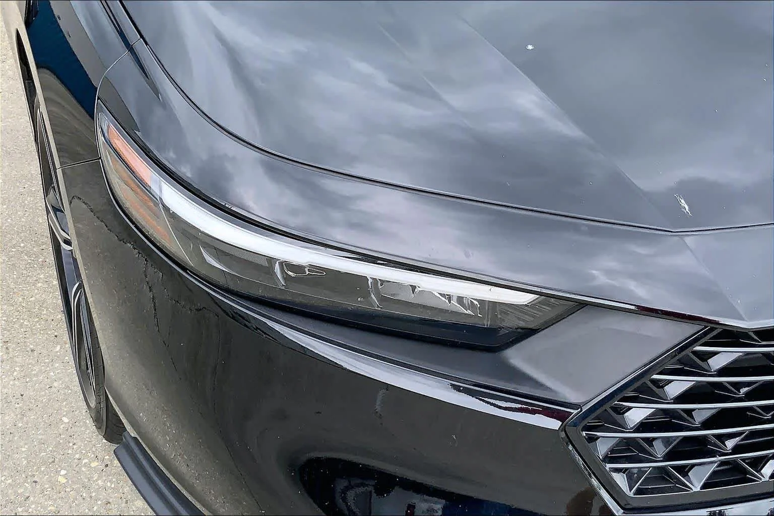 Used 2025 Crystal Black Pearl Honda HYBRID SPORT image 24