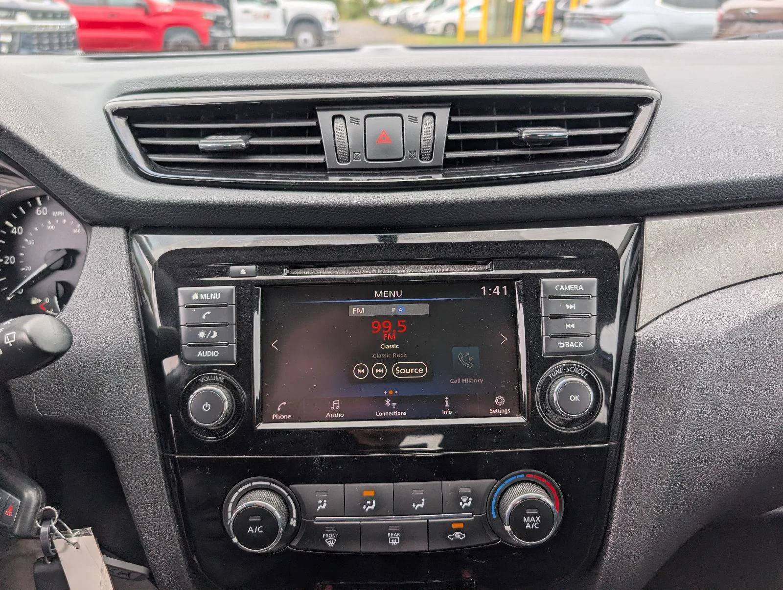 Used 2019 Caspian Blue Metallic Nissan S image 15