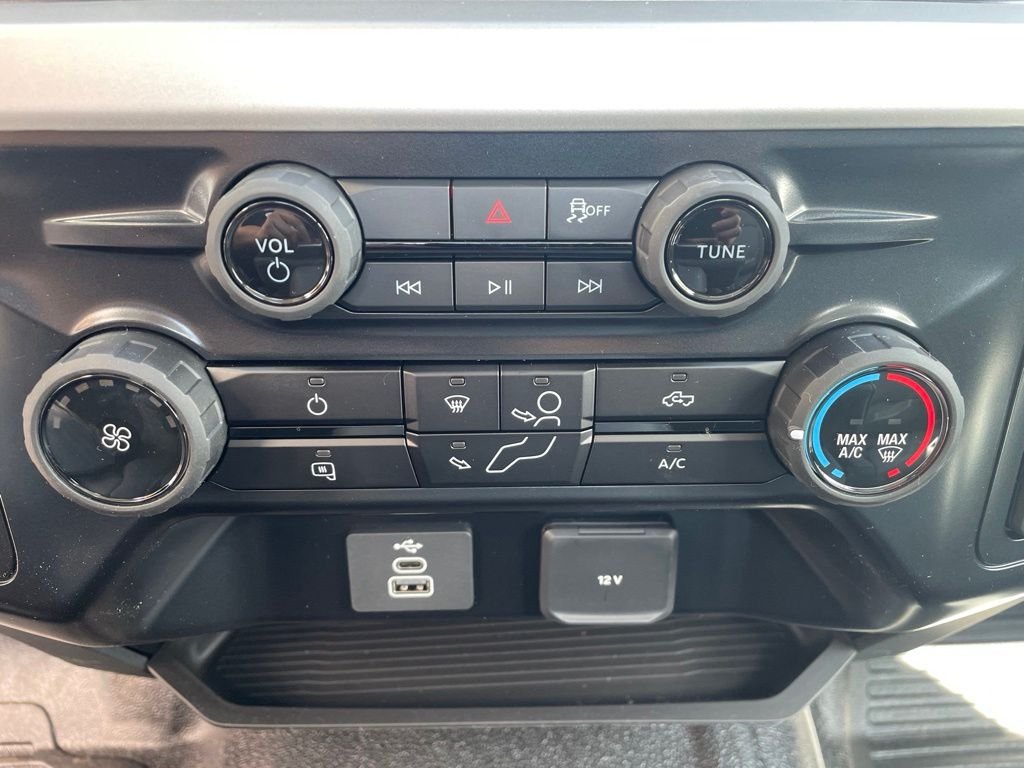 New 2026 Oxford White Ford F-350® XL image 16