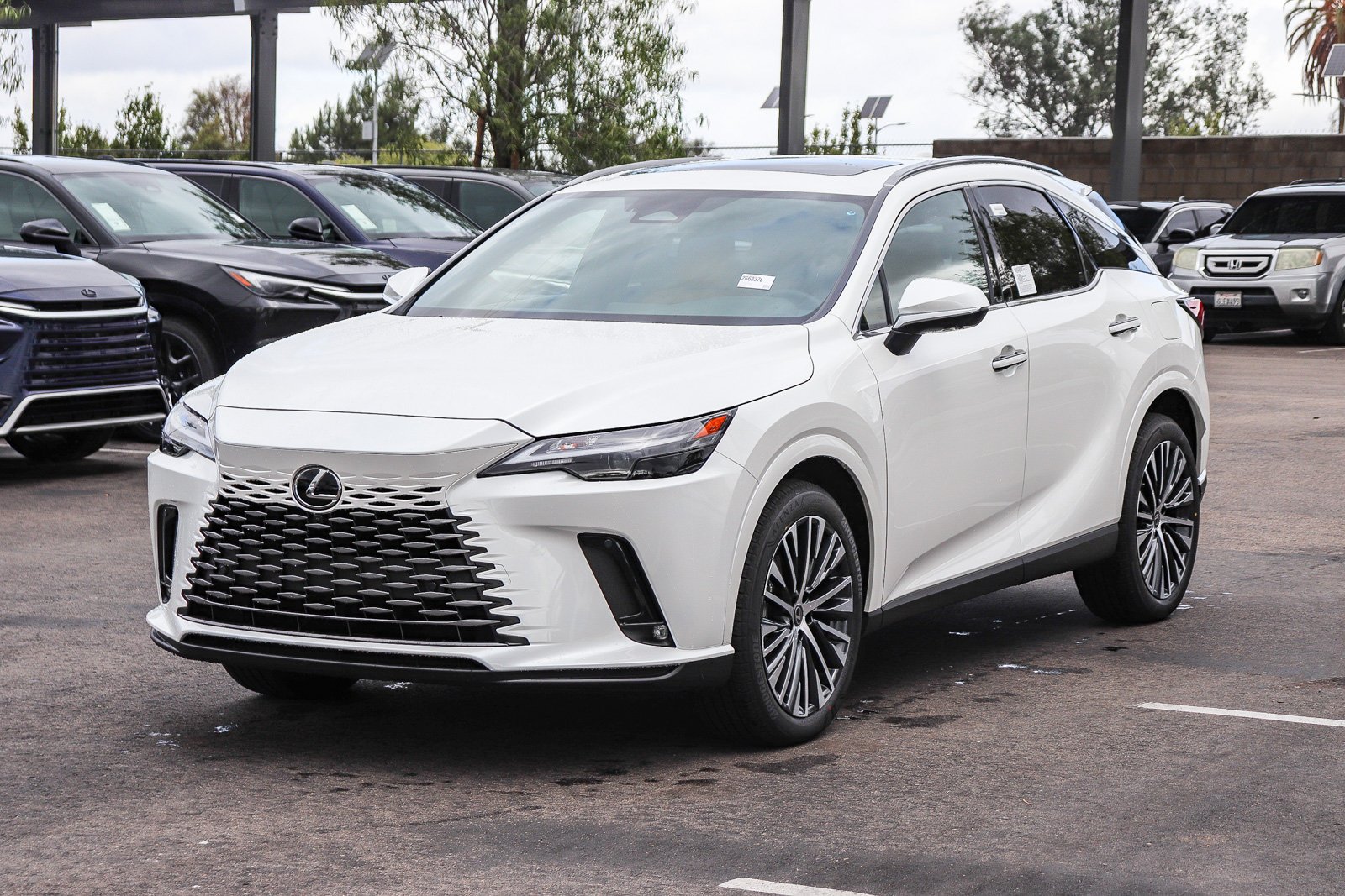New 2026 Eminent White Pearl Lexus  350 PREMIUM+ image 3