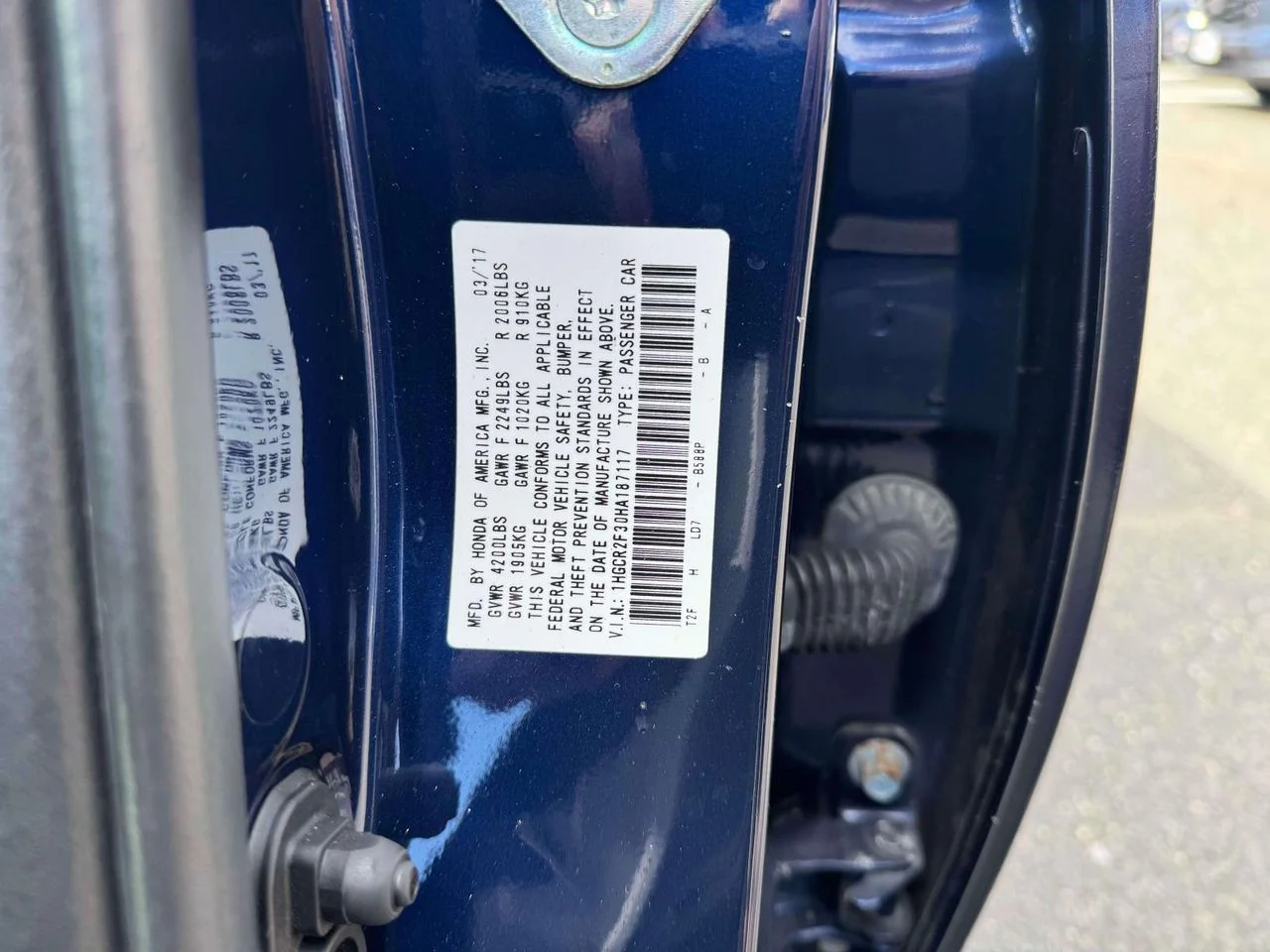 Used 2017 Deep Blue Opal Metallic Honda LX image 35