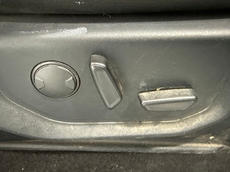 Used 2019 Gray Ford Lariat image 13