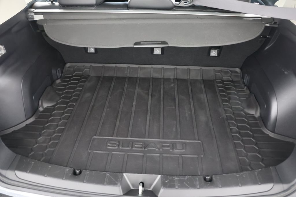 Used 2019 Silver Subaru 2.0i Limited image 21