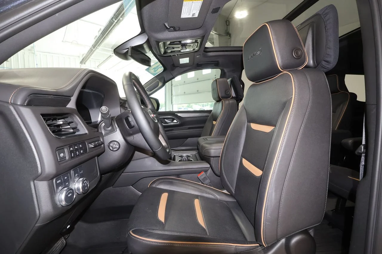 Used 2024 Titanium Rush Metallic GMC AT4 image 23