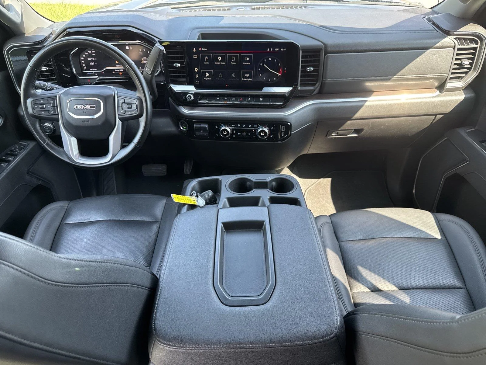 Used 2025 Sterling Metallic GMC SLT image 12
