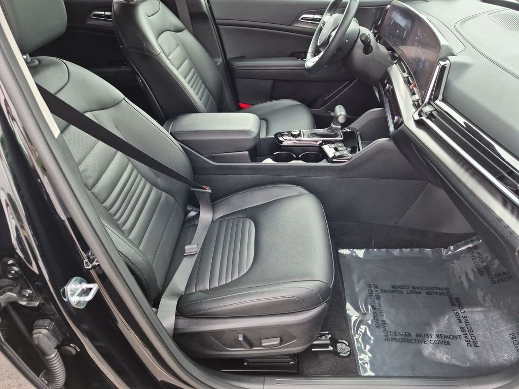 Used 2025 Black Kia SX-Prestige image 33