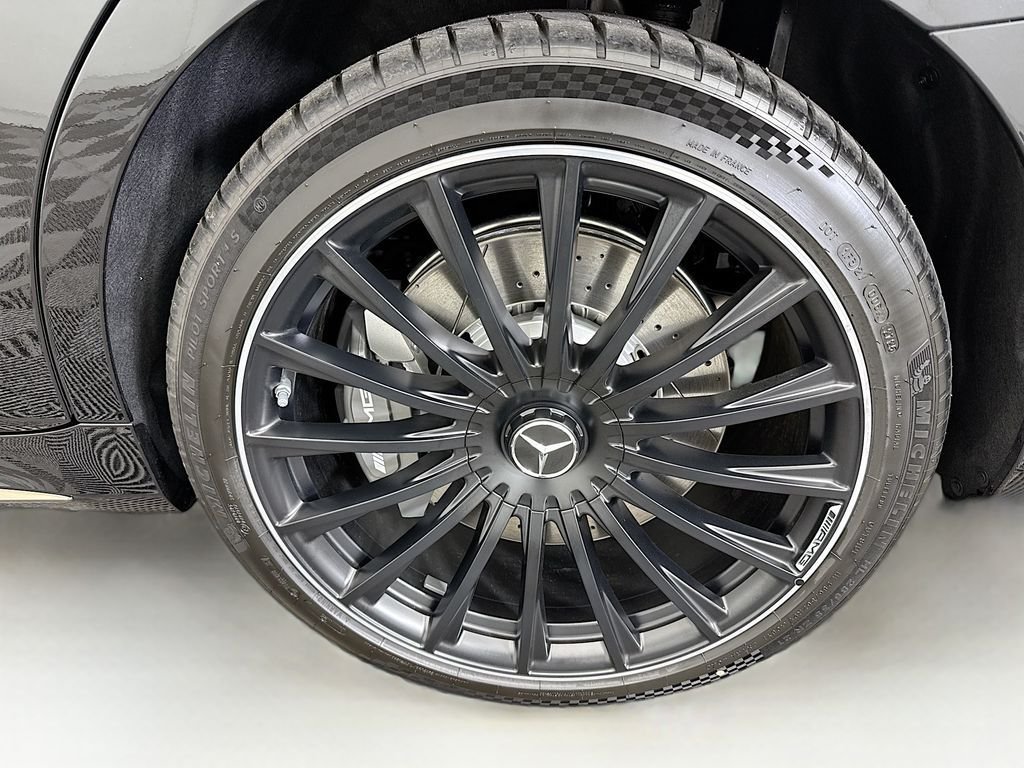New 2026 Obsidian Black Metallic Mercedes-Benz S 63 E AMG® image 31