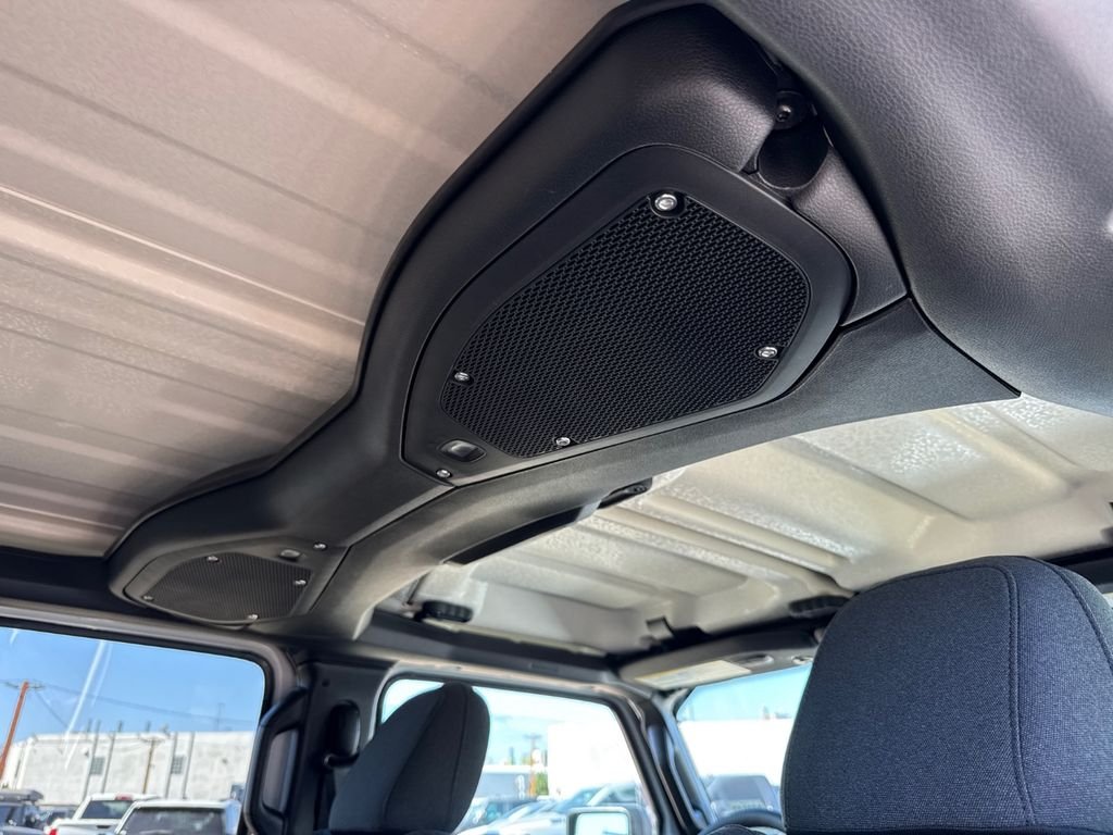 New 2026 Bright White Clearcoat Jeep 85th Anniversary Edition image 19