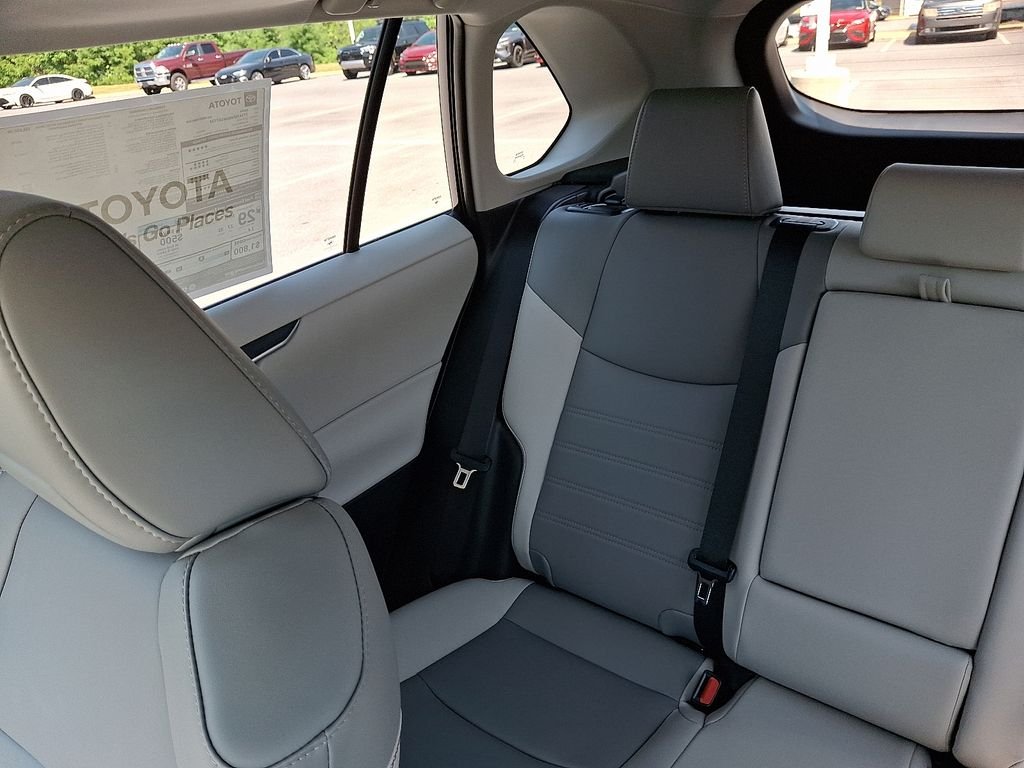2025 Toyota RAV4 XLE Premium - Photo 12