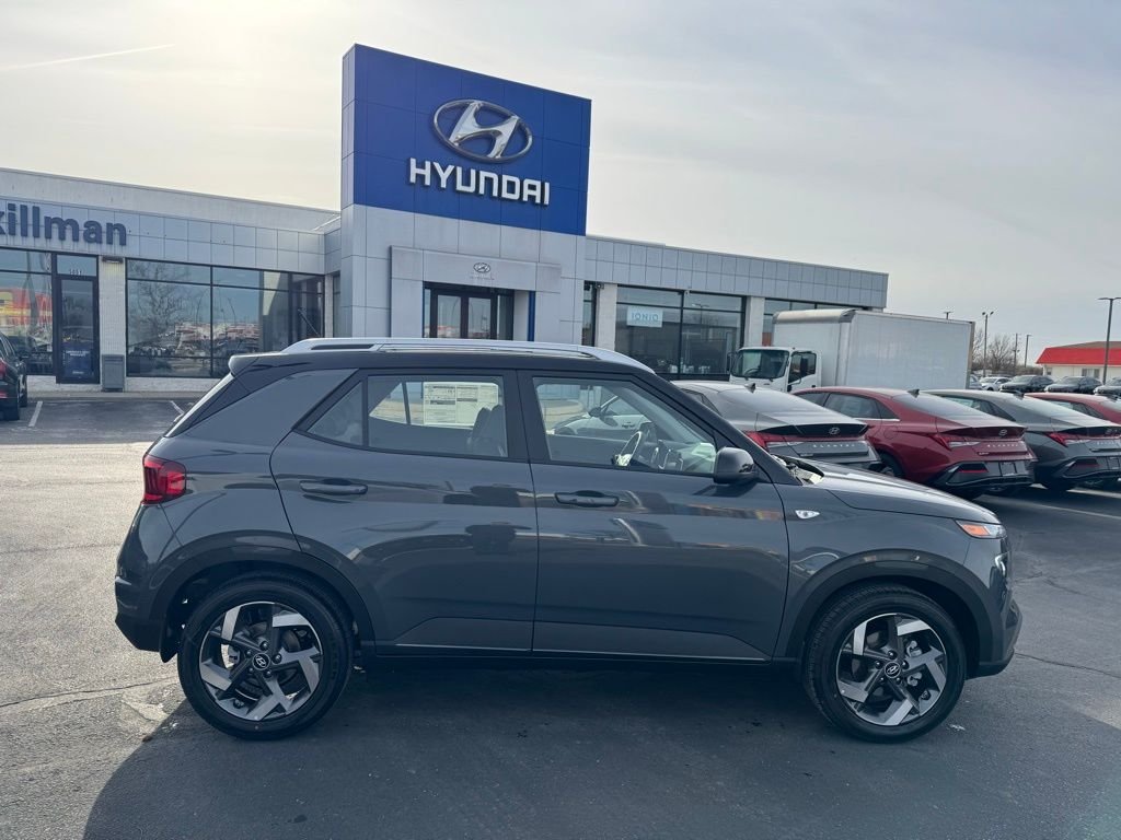 New 2026 Gray Hyundai SEL w/Two-Tone Roof image 8