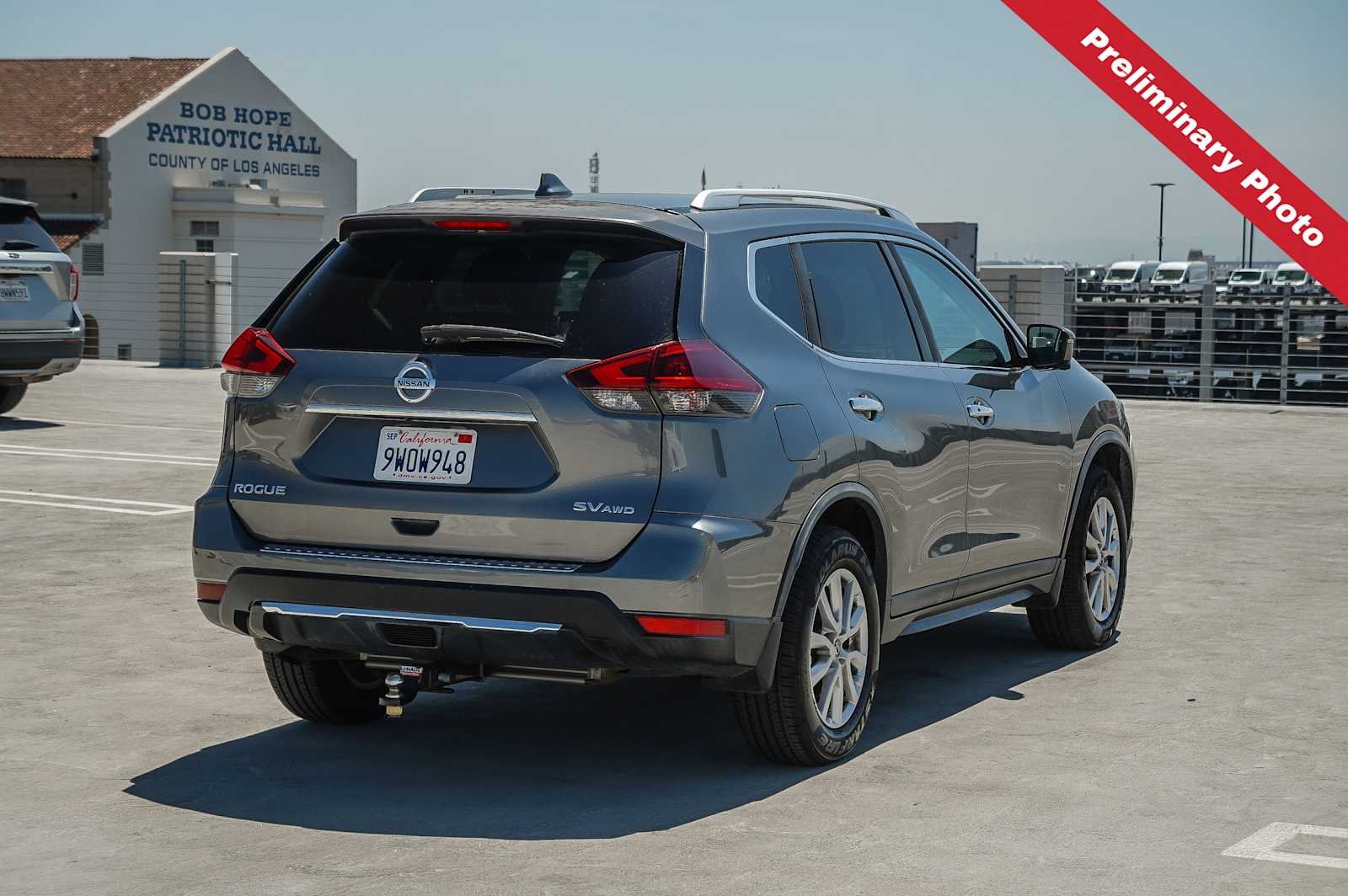 Used 2018 Gun Metallic Nissan SV image 6