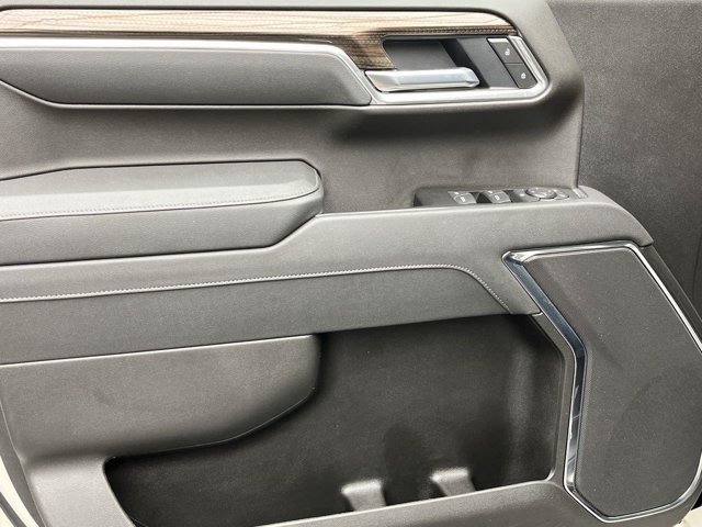 Used 2026 White Sands Chevrolet RST image 8