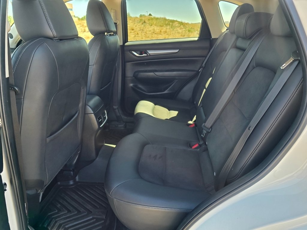 Used 2018 Snowflake White Pearl Mica Mazda Touring image 14