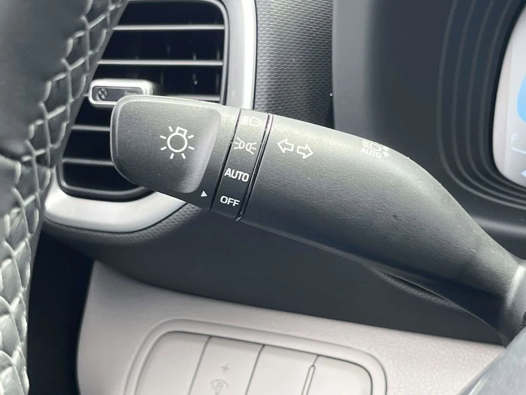 New 2026 Silver Hyundai SEL image 24