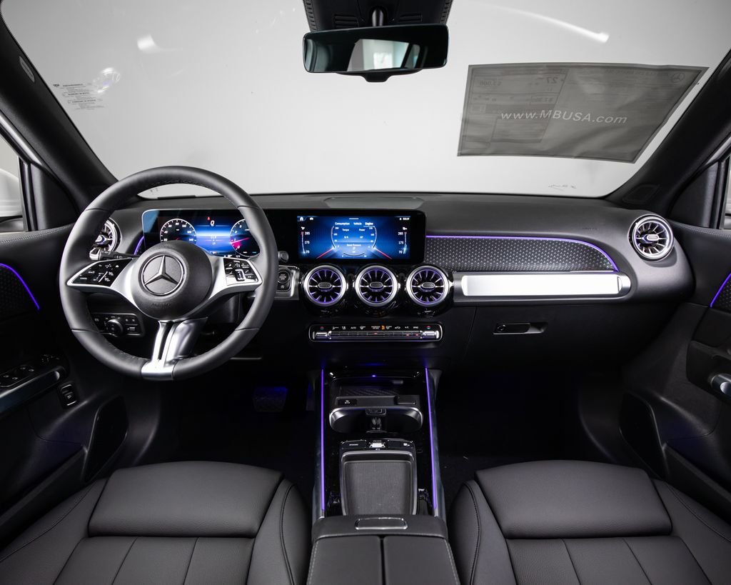 New 2026 Polar White Mercedes-Benz GLB 250 image 8