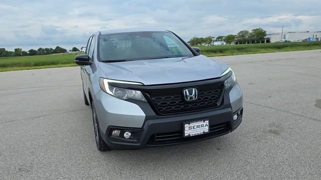 Used 2020 Lunar Silver Metallic Honda EX-L image 2