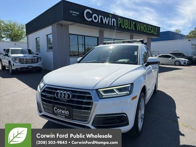 2018 Audi Q5 2.0T quattro S tronic Prestige's photo