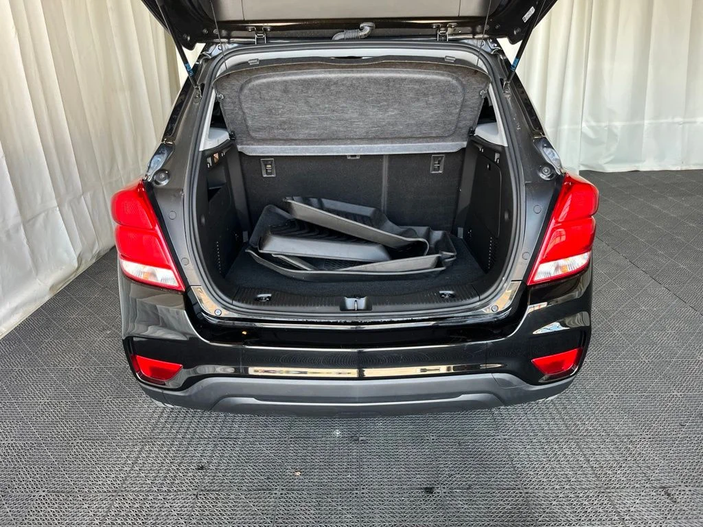 Used 2021 Black Chevrolet LT image 23