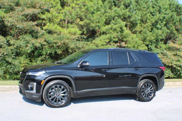 Used 2023 MOSAIC BLACK METALLIC Chevrolet RS image 4