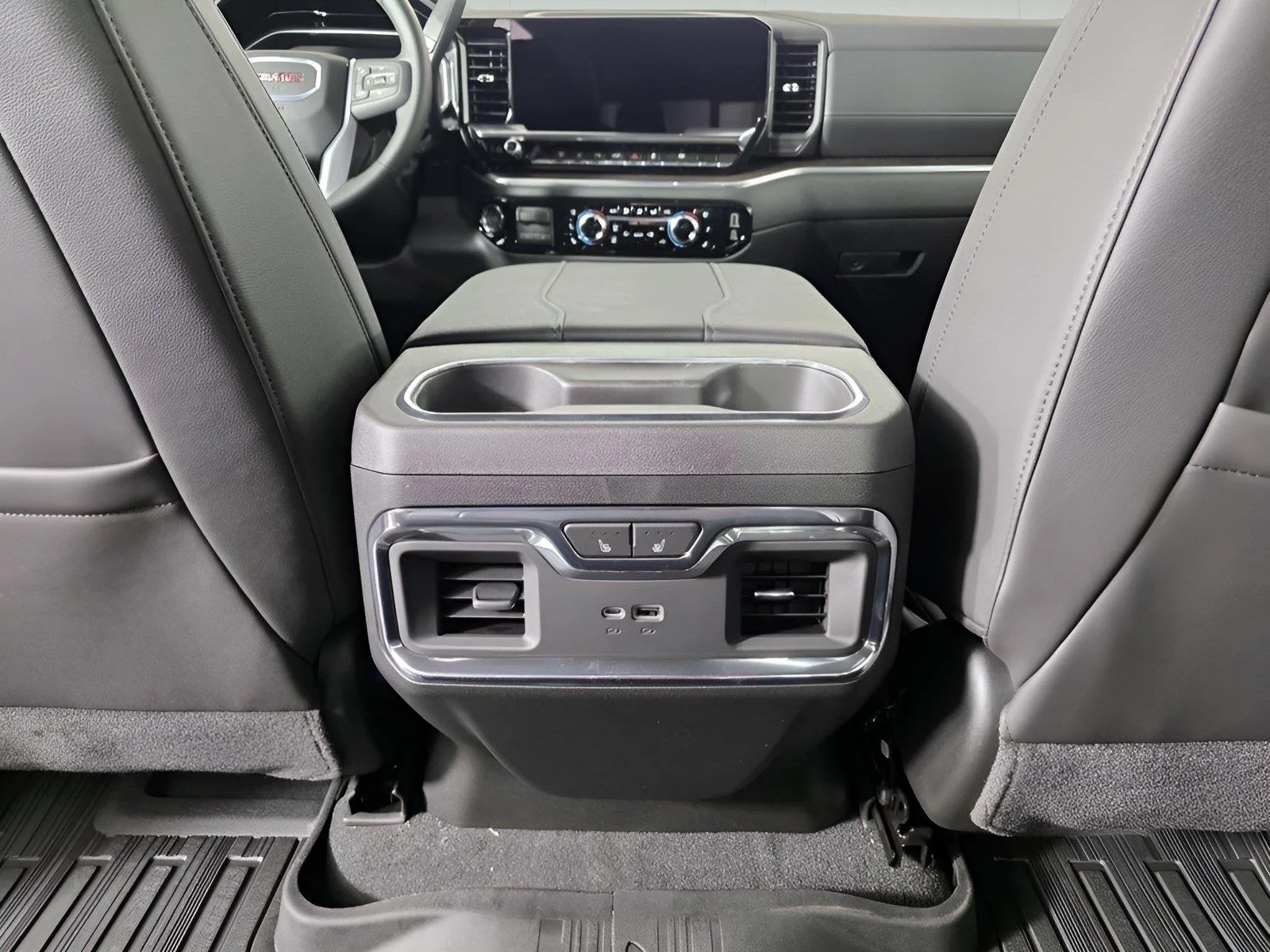 2025 GMC Sierra 2500HD SLT - Photo 22
