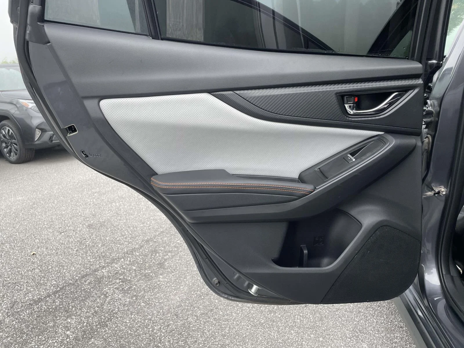 Used 2021 Magnetite Gray Metallic Subaru Limited image 2