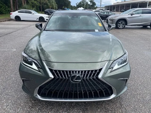 Certified Used 2024 Green Lexus ES 350 image 6