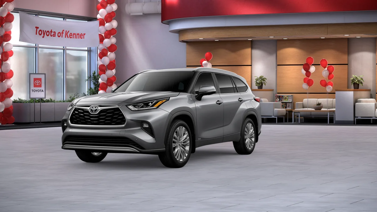 2026 Toyota Highlander Hybrid Platinum