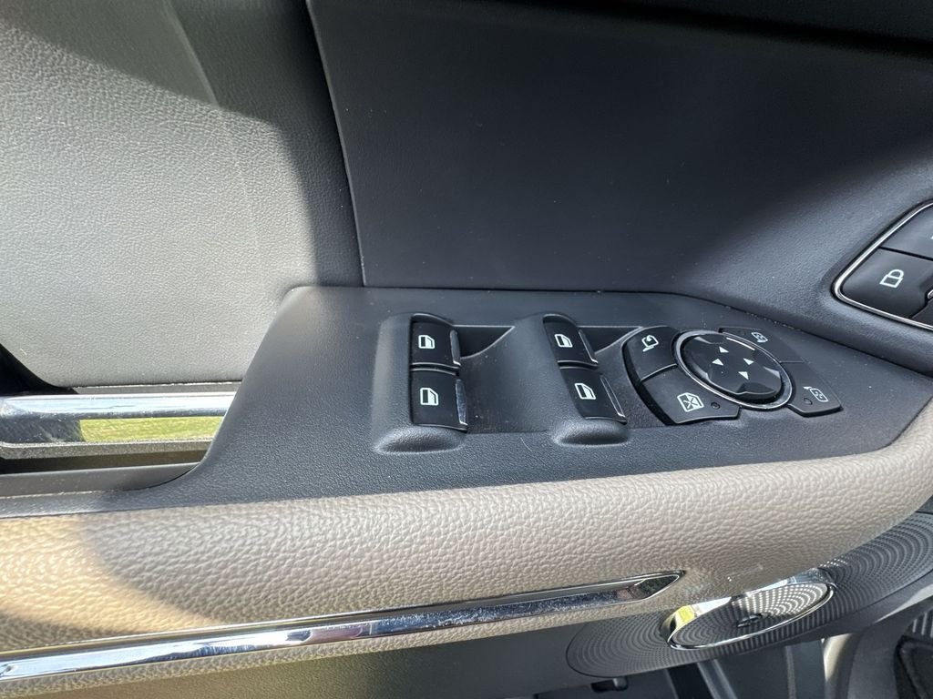 Used 2024 White Ford Limited image 13