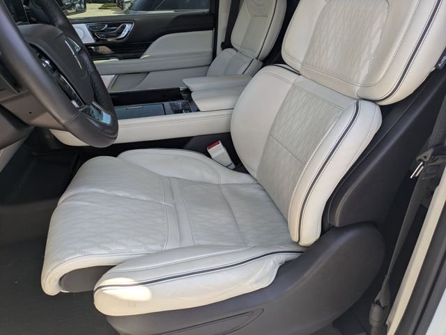 Used 2024 White Lincoln Black Label image 23