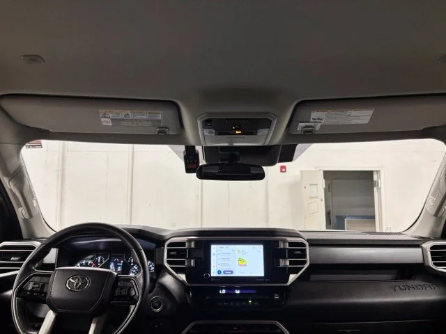 Used 2024  Toyota SR5 image 10
