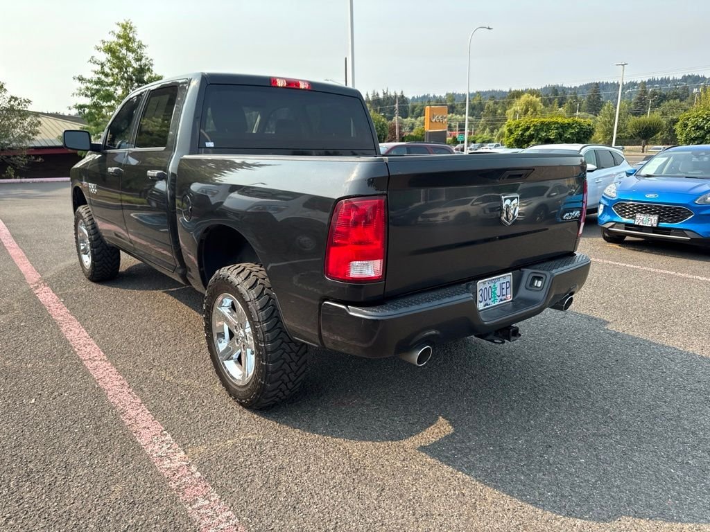 Used 2018 Brilliant Black Crystal Pearlcoat Ram Express image 4