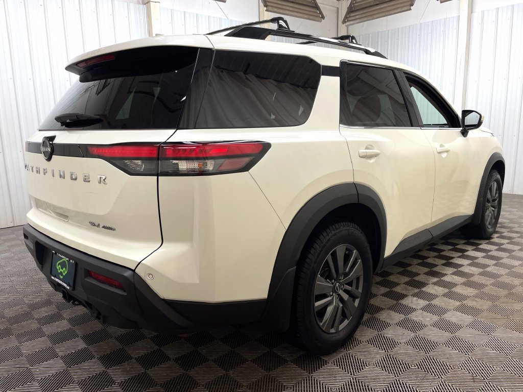 2022 Nissan Pathfinder SV - Photo 19