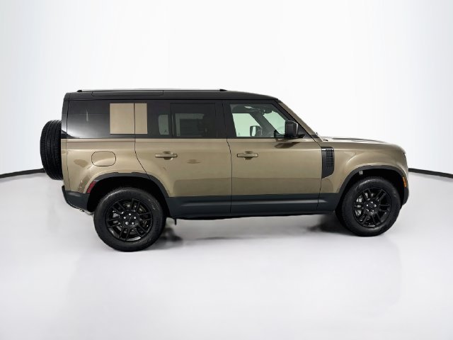 New 2026 Beige Land Rover S image 4