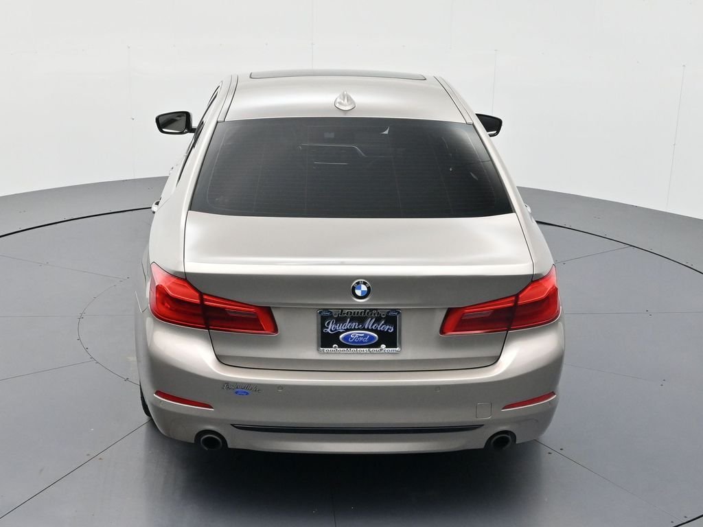 Used 2017 Cashmere Silver Metallic BMW 530i xDrive image 43