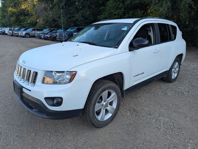 Used 2014 White Jeep Sport image 7