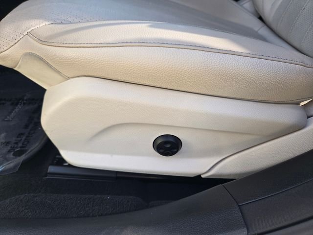 Used 2020 White Mercedes-Benz E 350 image 12