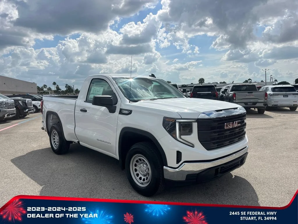 New 2026 Summit White GMC Pro image 2