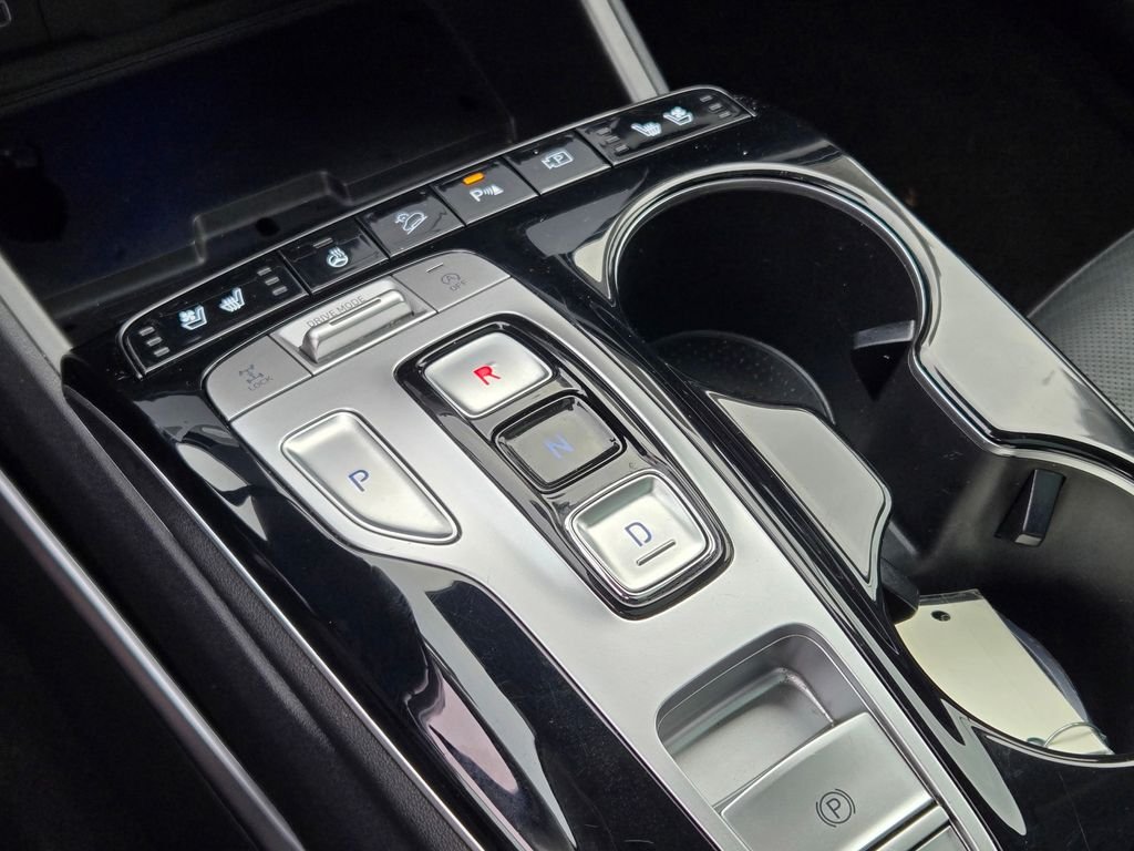 Used 2024 Silver Hyundai Limited image 41