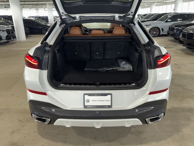 New 2027 Mineral White Metallic BMW xDrive40i image 12